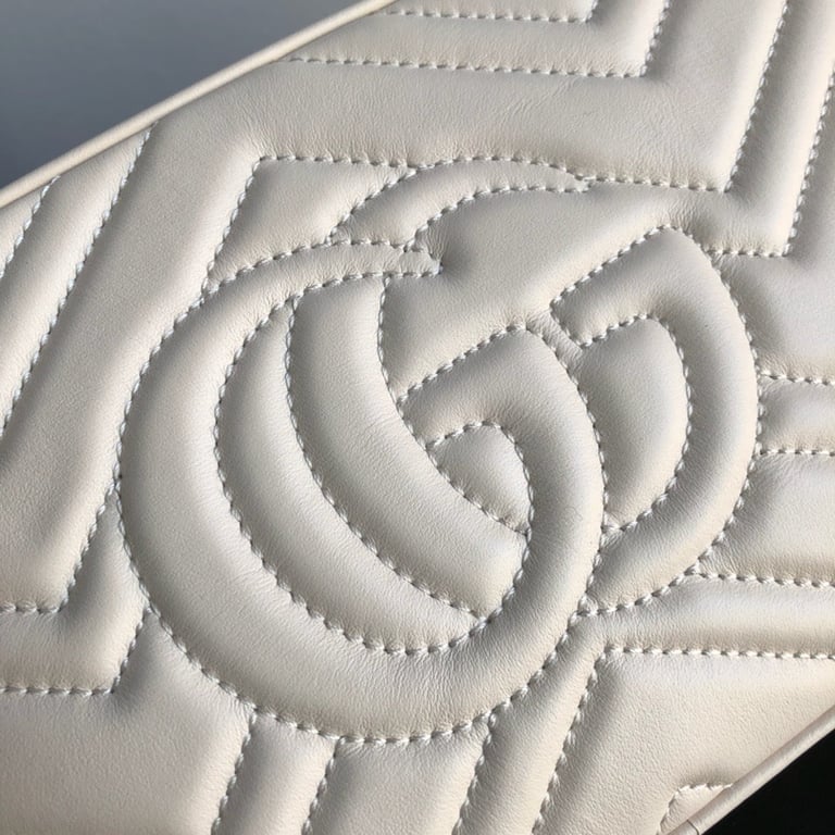 GG MARMONT SMALL MATELASSE SHOULDER BAG