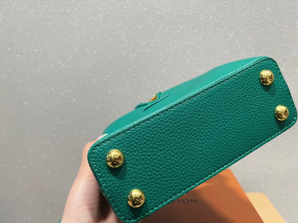 LUV CAPUCINES MINI GREEN SNAKE SKIN 20CM