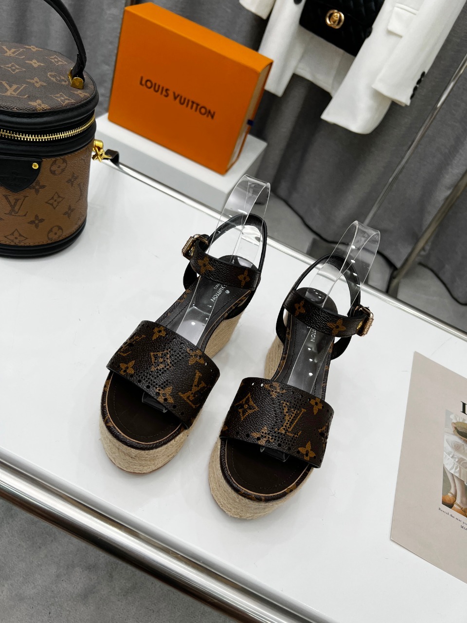 LUV BLACK AND BROWN WOMEN’S STARBOARD WEDGE SANDAL
