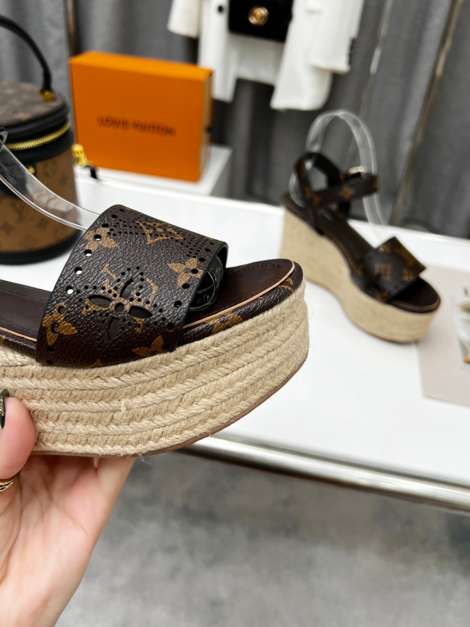 LUV BLACK AND BROWN WOMEN’S STARBOARD WEDGE SANDAL