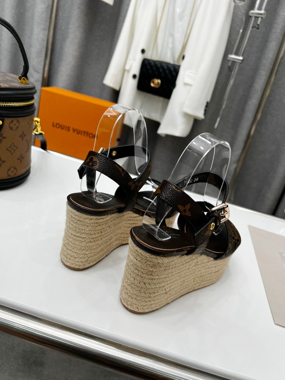LUV BLACK AND BROWN WOMEN’S STARBOARD WEDGE SANDAL