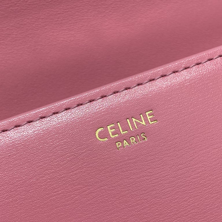 CE CHAIN SHOULDER BAG TRIOMPHE IN TRIOMPHE CANVAS PINK