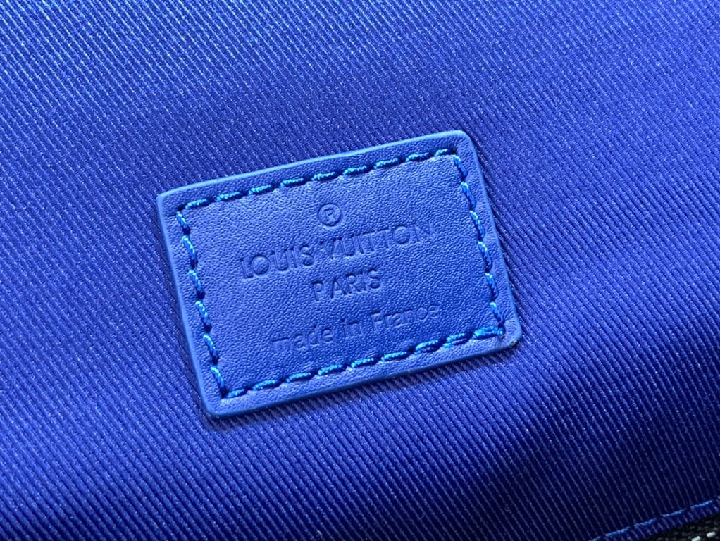 LUV CHRISTOPHER PM BACKPACK BLUE 48CM M23189