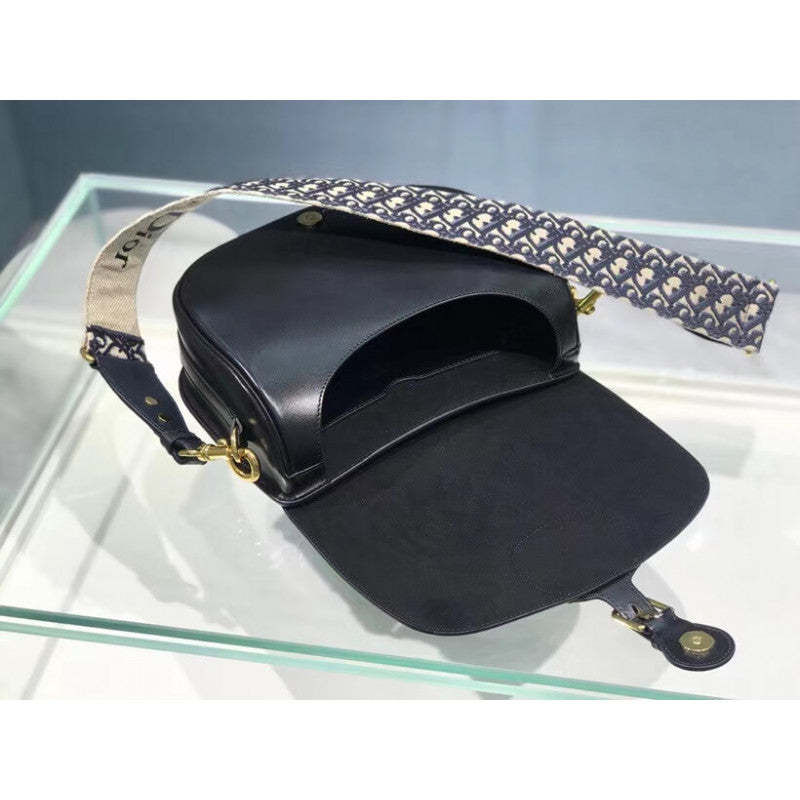 Large Bobby Bag in Box Calfskin M9320