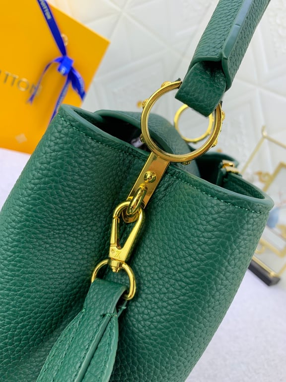 LUV CAPUCINES BB EMERAUDE GREEN 27CM