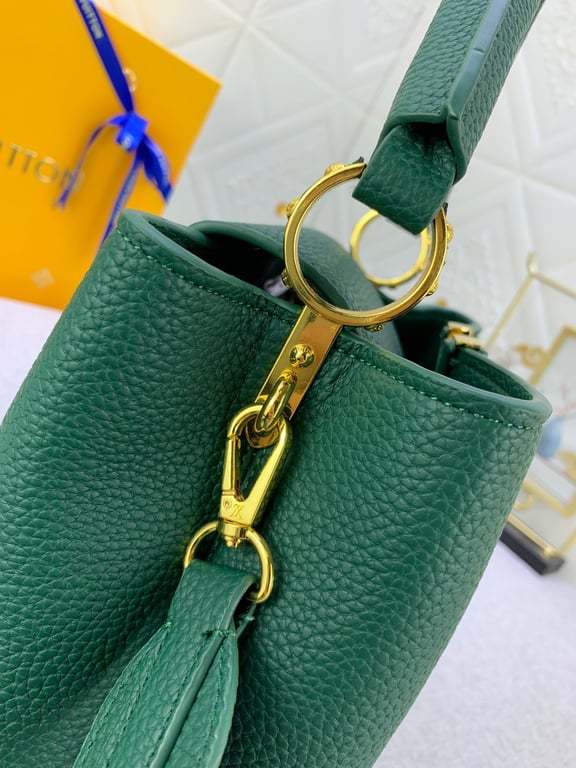LUV CAPUCINES BB EMERAUDE GREEN 27CM