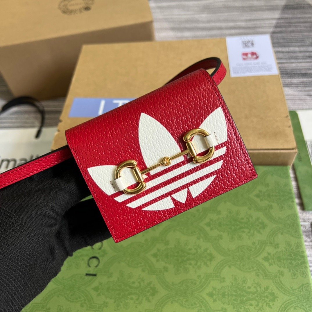 gg x Adidas Card Case With Horsebit Red For Women, Women’s Bags 4.2in/11cm gg‎