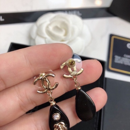 CC CC BLACK EARRINGS