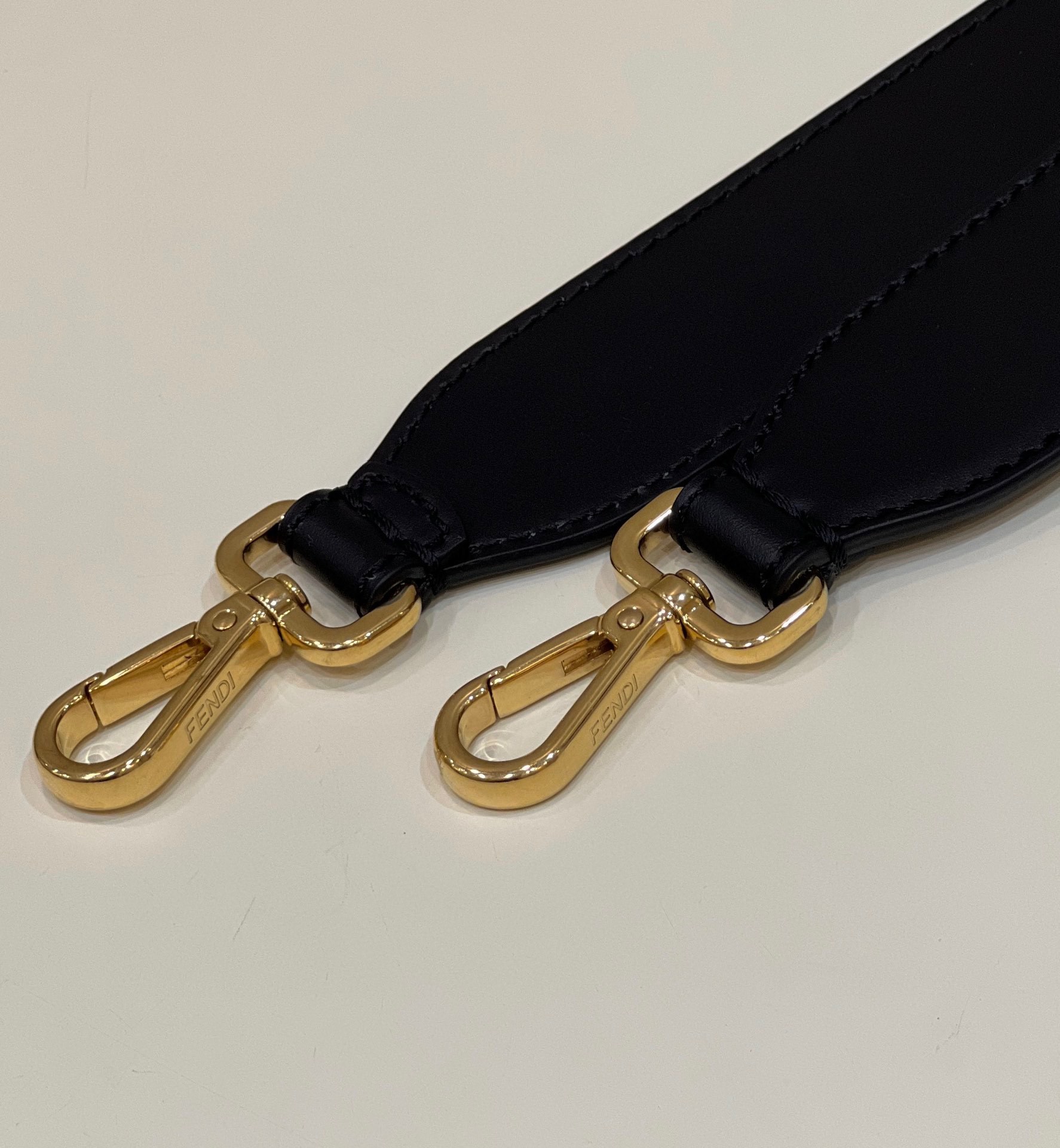 FENDACE SUNSHINE MEDIUM MULTICOLOR 8BH386AJTYF15HM