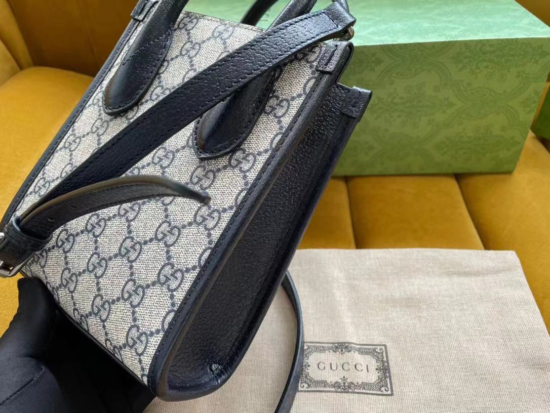 GG Mini tote bag with Interlocking G 671623 K9GSN 4075