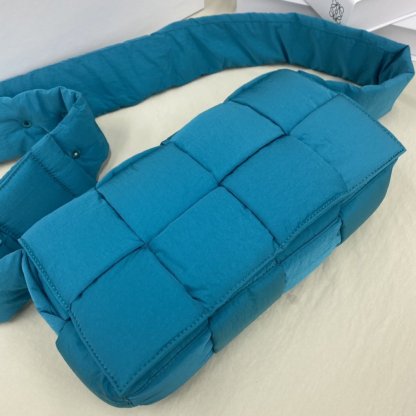 BV Padded Tech Cassette Bag For Women 11.8in/30cm In Blue 628951VBO814634