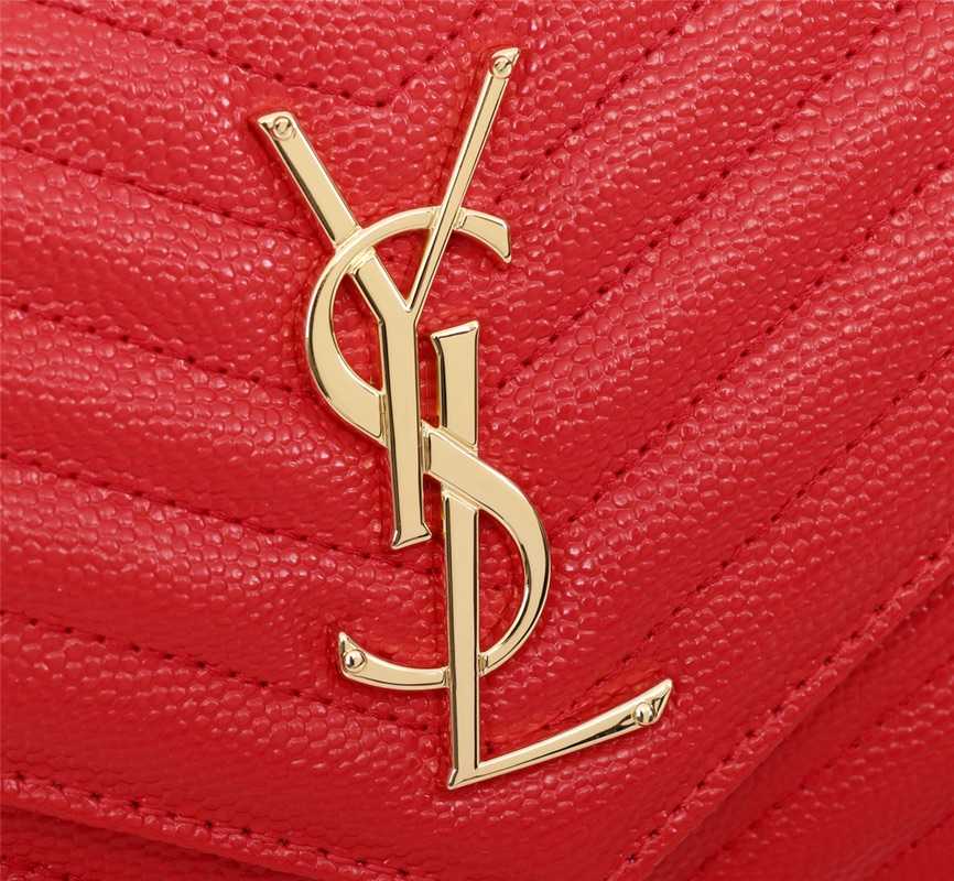 YSL CASSANDRE MATELASSÉ ENVELOPE CHAIN WALLET IN GRAIN DE POUDRE EMBOSSED LEATHER OPYUM RED 695108BOW016008
