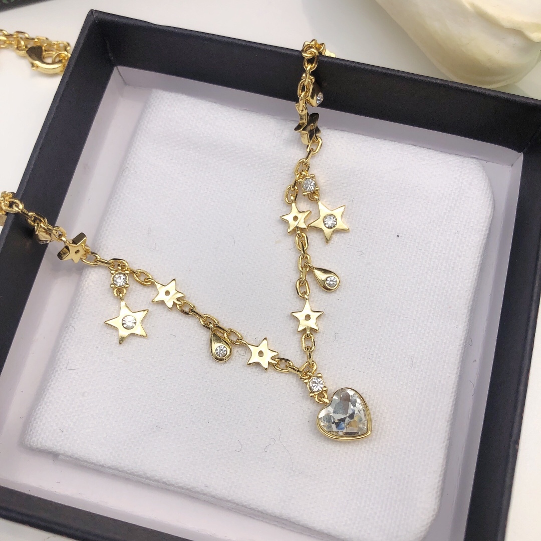 DOR GOLD NECKLACE