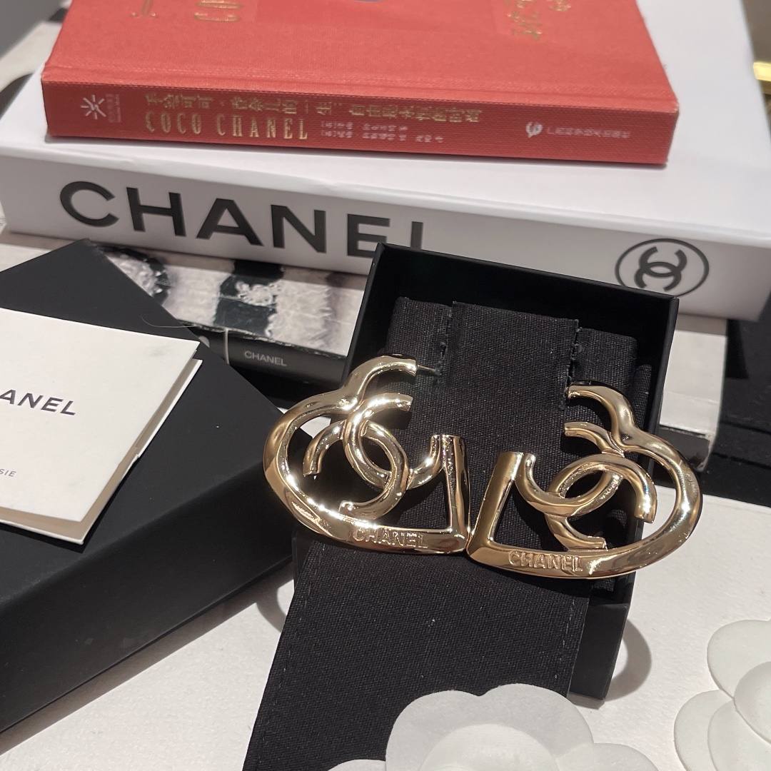 CC CC EARRINGS