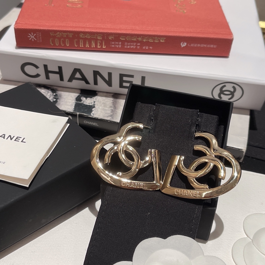 CC CC EARRINGS