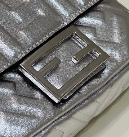 FI Baguette Silver For Women, Women&#8217;s Handbags, Shoulder And Crossbody Bags 7.5in/19cm FF 8BS017