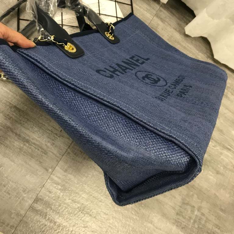 CHL 38CM CANVAS LARGE NAVY BLUE DEAUVILLE TOTE BAG