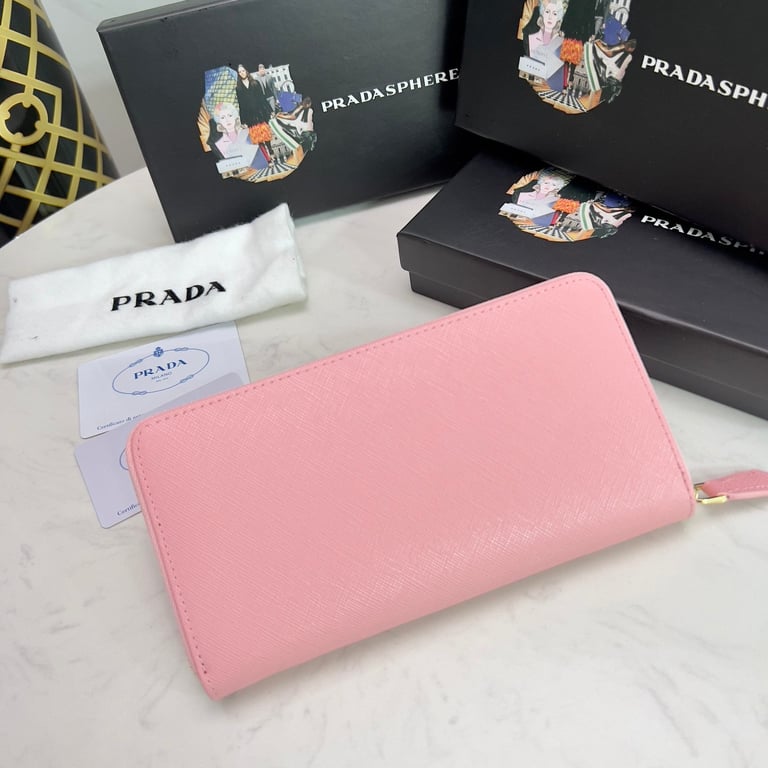 PR LARGE SAFFIANO LEATHER WALLET ALABASTER PINK 19CM 1ML506 QWA F0E18