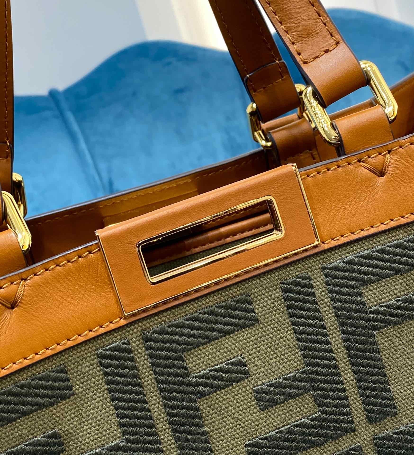 FI Peekaboo x Tote Bag Khaki For Women, Women’s Bags 15.7in/40cm FF 8BH374