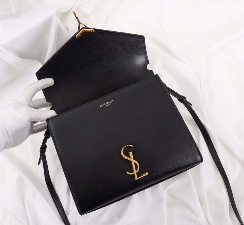 SAINT LAURENT CASSANDRA MEDIUM TOP HANDLE BAG BLACK GOLD 24CM