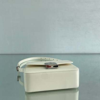 gv Small 4G Bag Ivory For Women, Handbags, Shoulder Bags 6.5in/16.5cm GVC