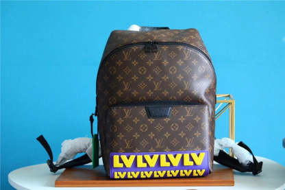 LV Discovery Backpack Monogram Canvas With LV Rubber Signature Appliqué For Fall, Bags 40cm LV M57965