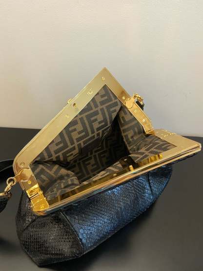 FI First Small Black For Women, Women’s Bags, Shoulder And Crossbody Bags 10.2in/26cm FF 8BP129A