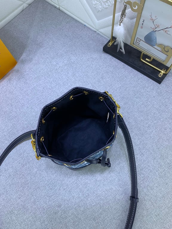 LUV NANO NOE BLUE DENIM 16CM