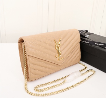 YSL CASSANDRE MATELASSÉ CHAIN WALLET IN GRAIN DE POUDRE EMBOSSED BEIGE 22CM 377828BOW012721