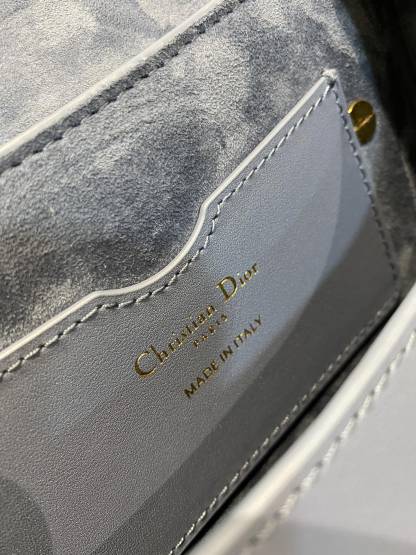 DI Mini Bobby Bag, Grey, For Women Women’s Handbags, Shoulder Bags, Crossbody Bags, 18cm CD M9317UMOL_M41G