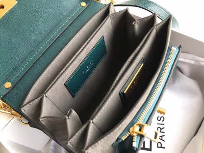 gv GV3 Bag Green/ Black For Women, Handbags, Shoulder Bags 11.4in/29cm GVC