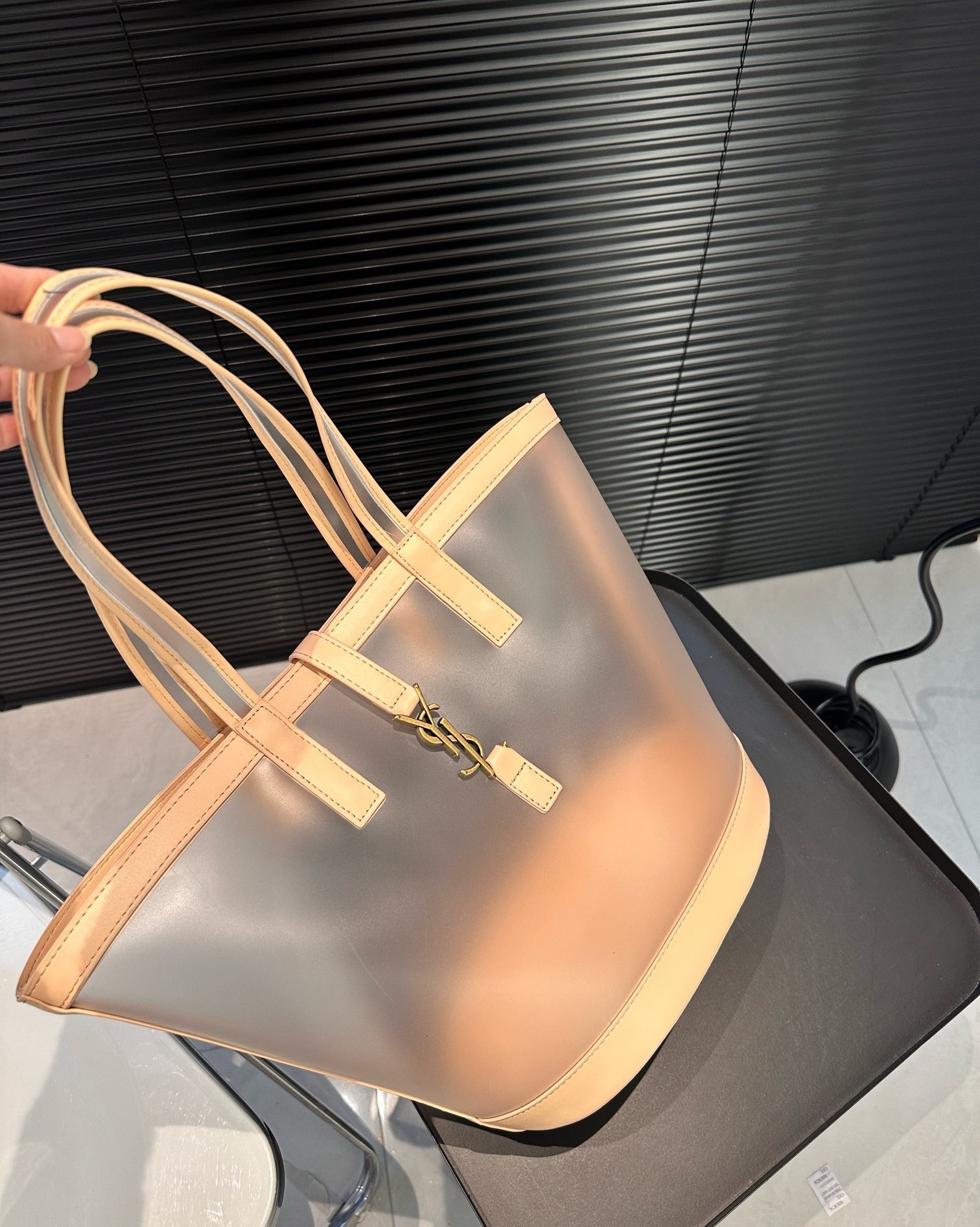 YSL PANIER MEDIUM IN VINYL AND VEGETABLE TANNED LEATHER BROWN 28 CM 773697FAC0F2275