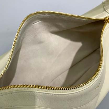 CE Medium Romy In Supple White For Women 13in/34cm 197443DPJ.01RC