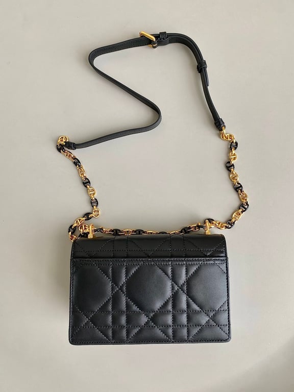 DIR MISS CARO MINI BAG BLACK MACROCANNAGE LAMBSKIN 17CM
