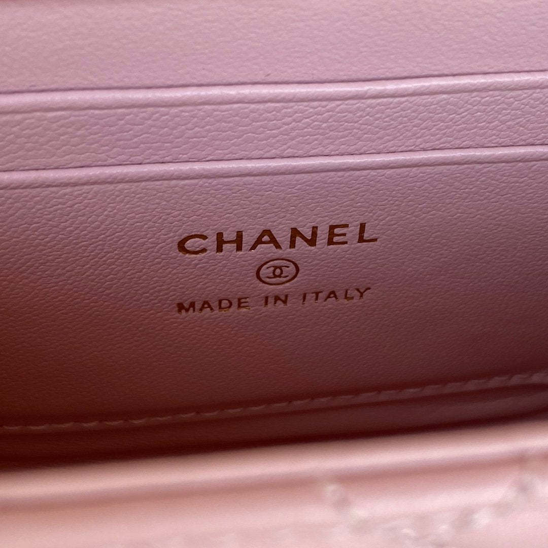 Chanel Clutch With Chain Gold Hardware PiNike For Women, Women’s Handbags, Shoulder Bags 5.7in/14.5cm