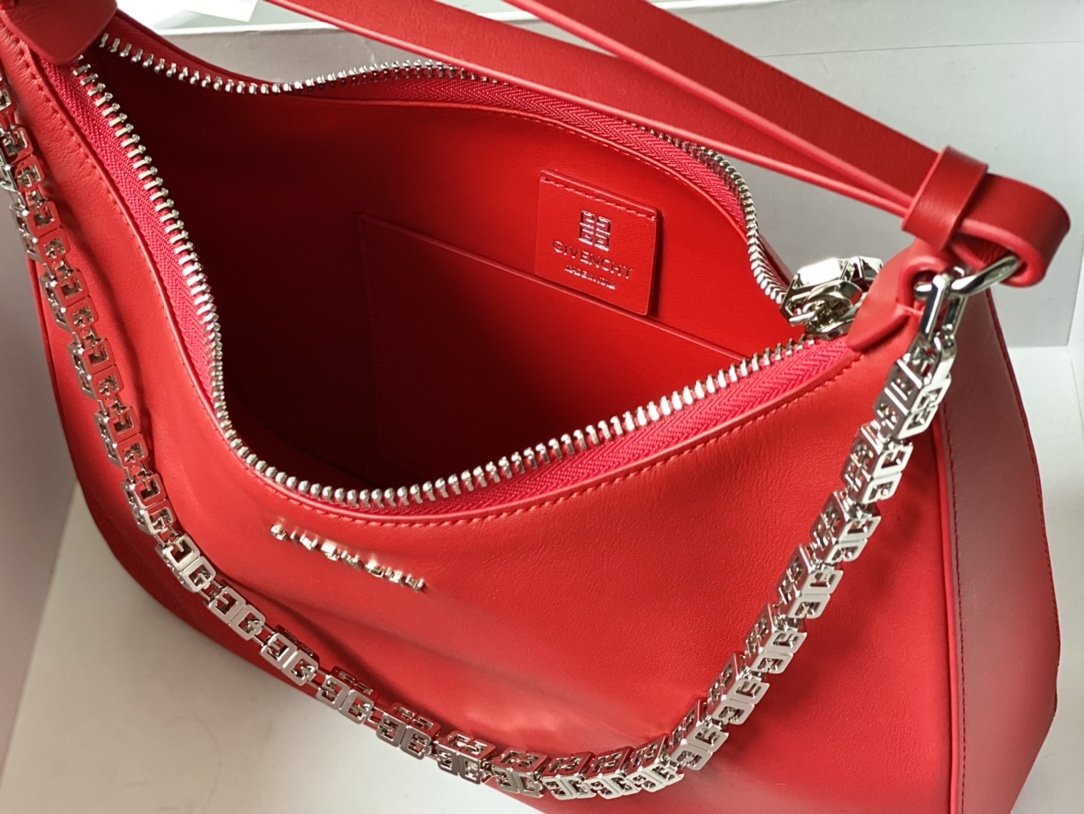 gv Medium Moon Cut Out Bag Red For Women, Handbags, Shoulder Bags 11.8in/30cm GVC