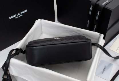 SAINT LAURENT LOU CAMERA BAG IN QUILTED BLACK SILVER LEATHER 23CM