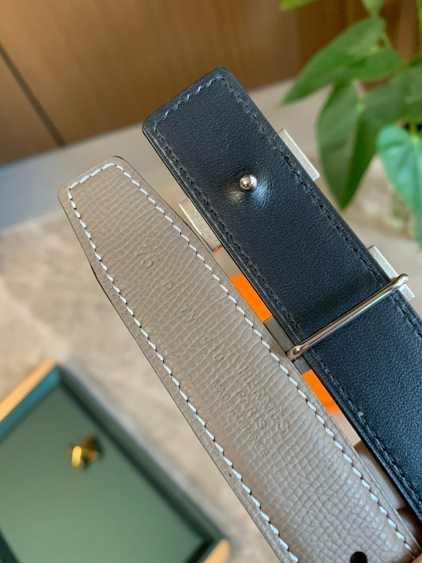 HM BELT TOGO SWIFT SILVER BUCKLE GREY 2.4CM