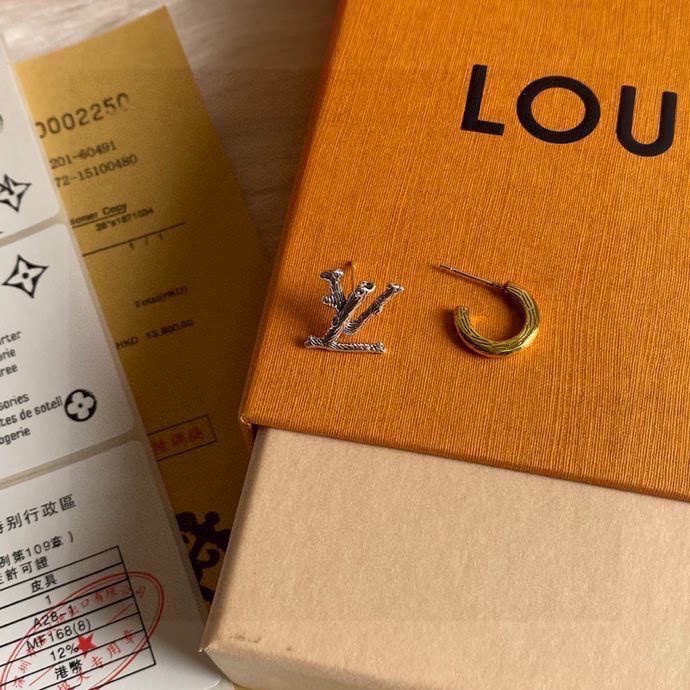 LV EARRINGS