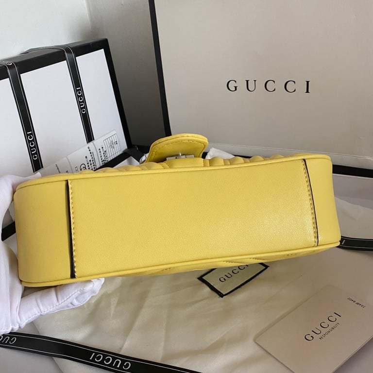 GG MARMONT MATELASSE SHOULDER BAG LIGHT YELLOW 26CM
