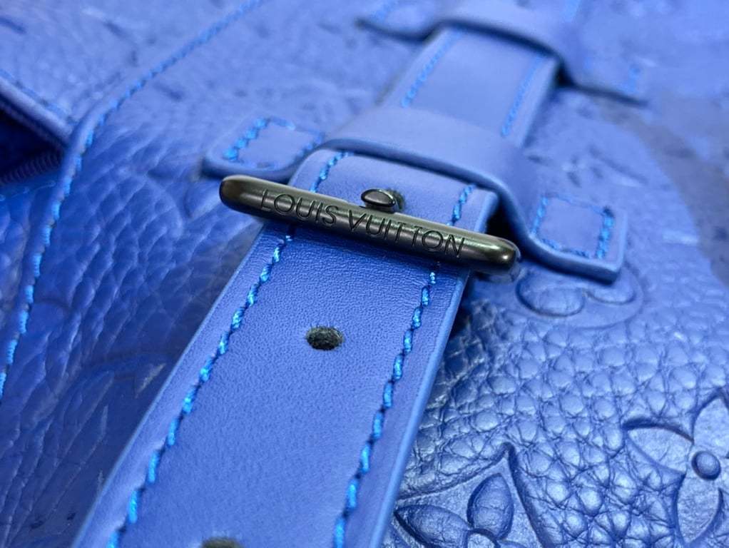 LUV CHRISTOPHER PM BACKPACK BLUE 48CM M23189