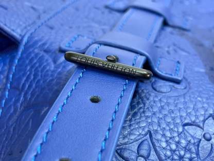 LUV CHRISTOPHER PM BACKPACK BLUE 48CM M23189