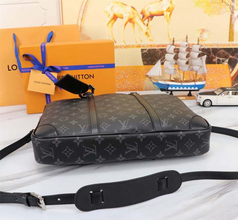 LUV 40CM PORTE DOCUMENTS VOYAGE PM BRIEFCASE BLACK M46457