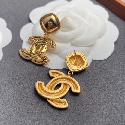 CC CC EARRINGS