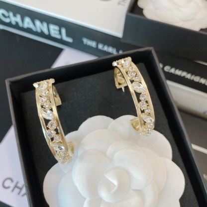 CC HOOP GOLD EARRINGS
