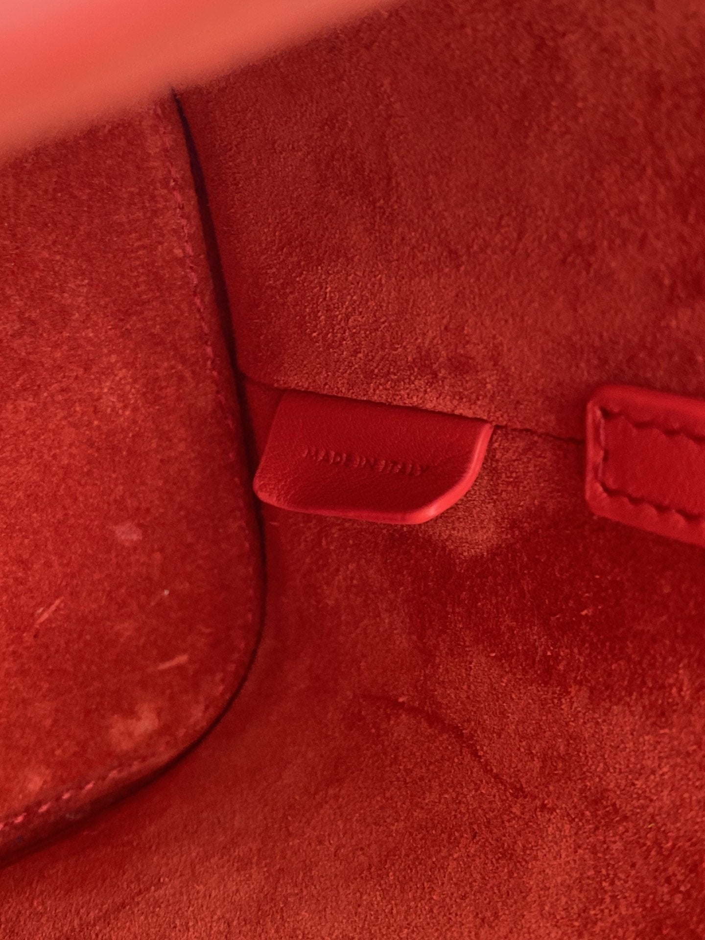 CE Small Box Cuir Triomphe Red For Women 4in/11cm 199263EFB.27BR
