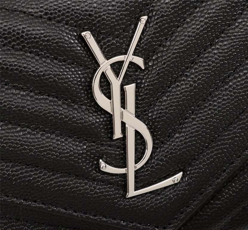 SAINT LAURENT CASSANDRE MATELASSE CHAIN WALLET IN GRAIN DE POUDRE EMBOSSED BLACK SILVER 22CM