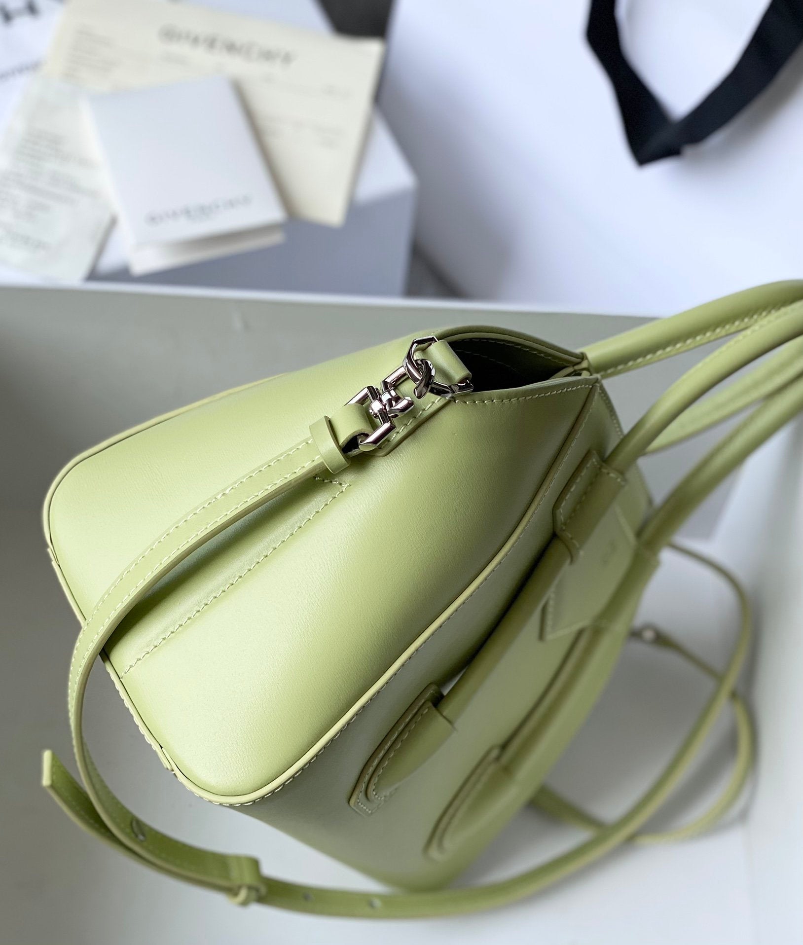 gv Mini Antigona Lock Bag Khaki For Women, Handbags, Shoulder Bags 8.7in/22cm GVC
