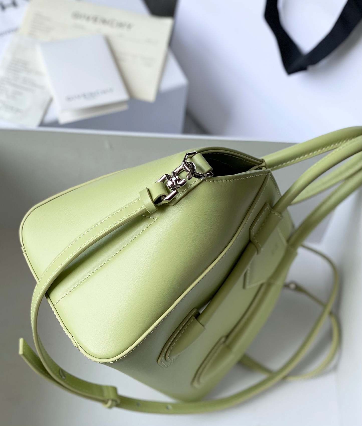 gv Mini Antigona Lock Bag Khaki For Women, Handbags, Shoulder Bags 8.7in/22cm GVC