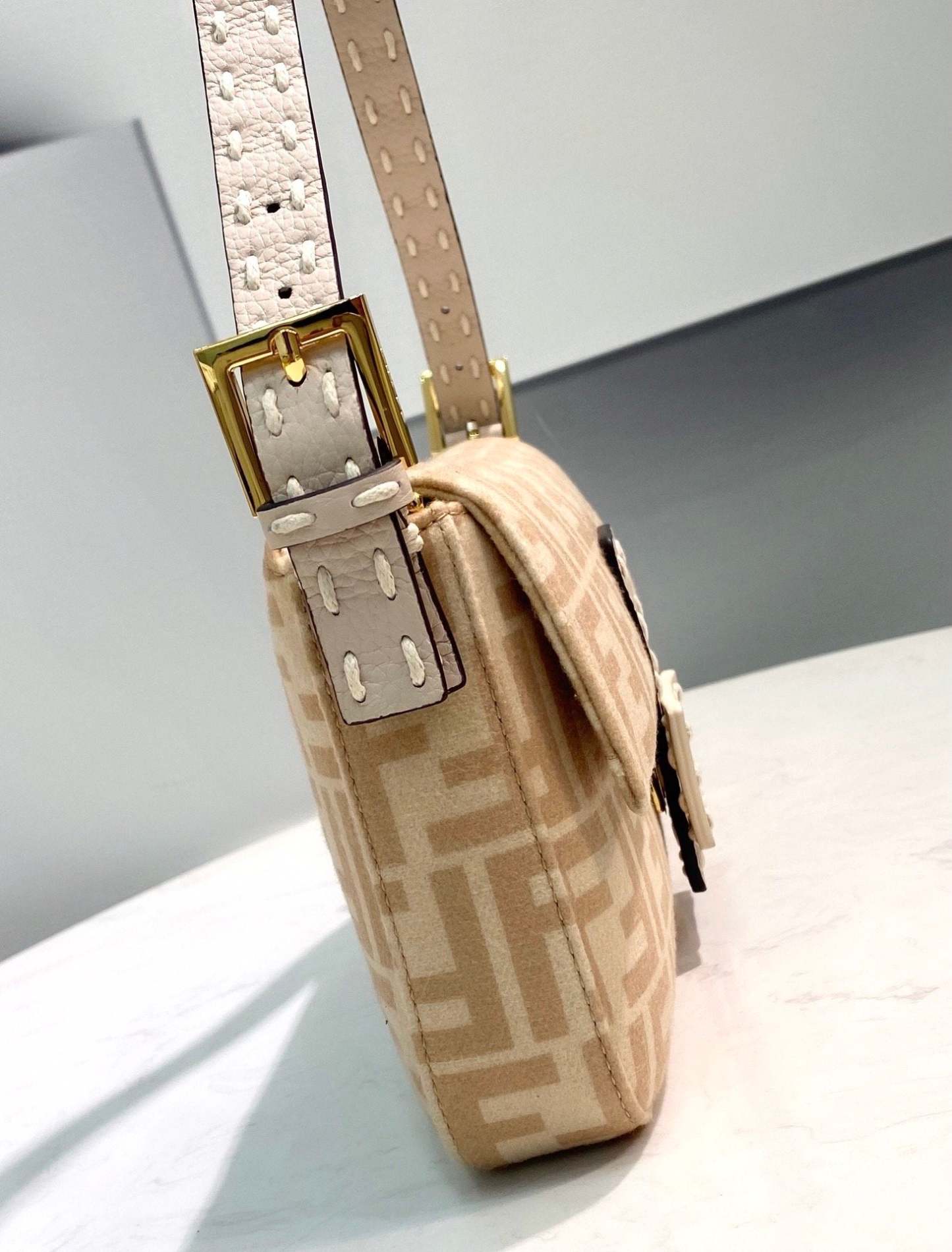 FI Baguette 1997 Wool Bag Beige For Women, Women’s Handbags, Shoulder Bags 10.6in/27cm FF 8BR792